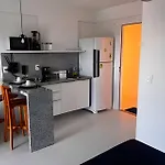Apartamento No 9º Andar Com Vista Privilegiada Para O Mar