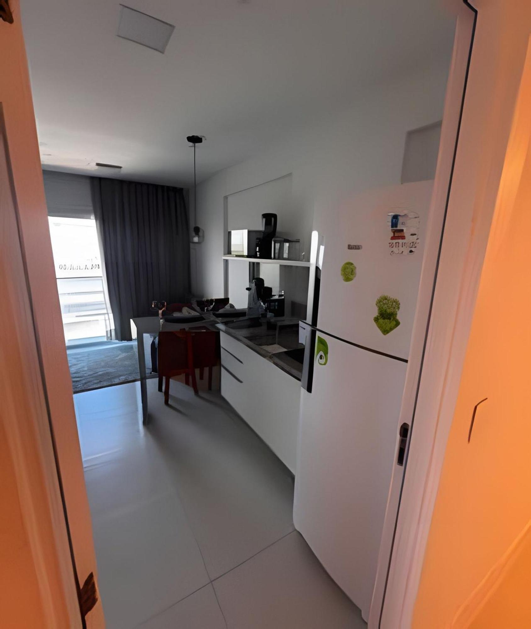 Apartamento No 9º Andar Com Vista Privilegiada Para O Mar *